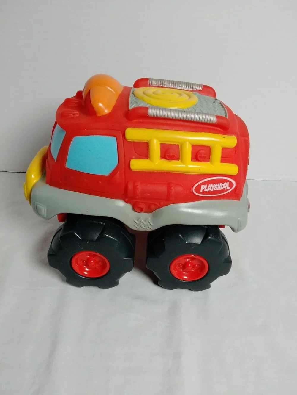 2002 Hasbro Tonka Playskool Cushy Cruisin Vehicle Bundle